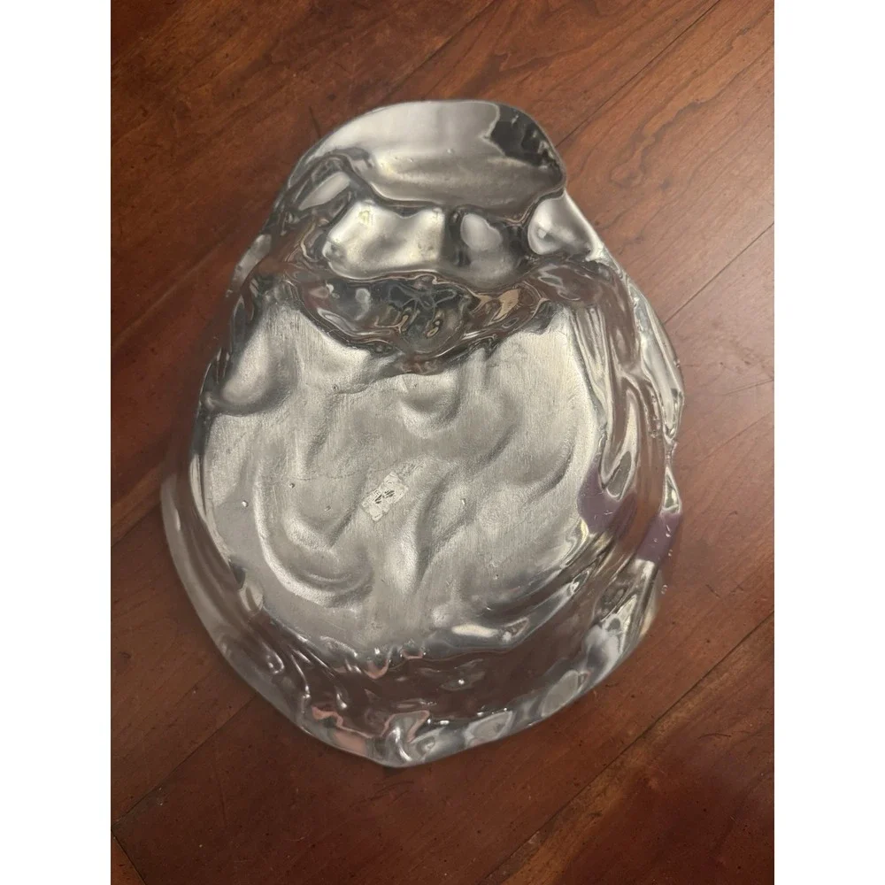 Vintage International Silver Co. Christmas Holiday Large Santa Claus Dish‎
